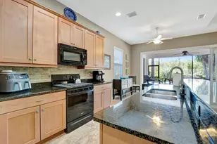 5009 Lake Overlook Ave, Bradenton, FL 34208 - Photo 15