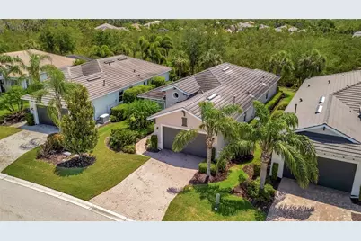 5009 Lake Overlook Avenue, Bradenton, FL 34208 - Photo 3