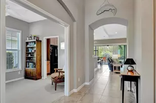 5009 Lake Overlook Ave, Bradenton, FL 34208 - Photo 5