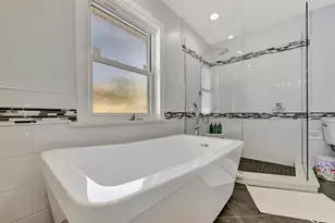 5403 Palmetto Point Dr, Palmetto, FL 34221 - Photo 47