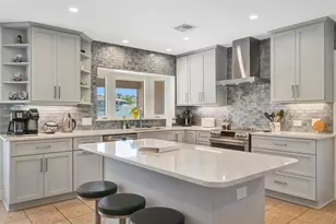 5403 Palmetto Point Dr, Palmetto, FL 34221 - Photo 13