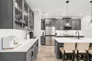 19298 Blue Pond Dr, Lutz, FL 33558 - Photo 9