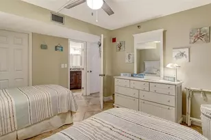 1001 Benjamin Franklin Dr, Sarasota, FL 34236 - Photo 29