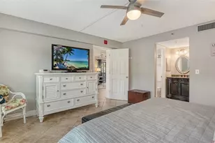 1001 Benjamin Franklin Dr, Sarasota, FL 34236 - Photo 23