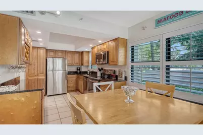 1001 Benjamin Franklin Drive #110, Sarasota, FL 34236 - Photo 21