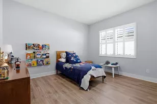 6152 Lungo Lago Dr, Sarasota, FL 34241 - Photo 35