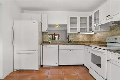 509 Lakeside Drive #509, Bradenton, FL 34210 - Photo 13