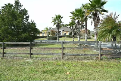 952 Bel Air Star Parkway, Sarasota, FL 34240 - Photo 3