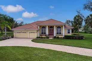 6197 9th Ave Cir NE, Bradenton, FL 34212 - Photo 1