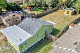 3016 17th St E, Bradenton, FL 34208 - Photo 9