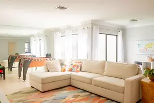 3724 Glen Oaks Manor Dr, Sarasota, FL 34232 - Photo 11