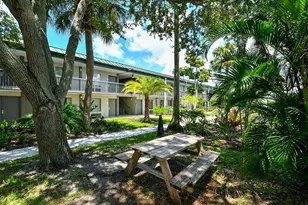 7150 N Tamiami Trl, Sarasota, FL 34243 - Photo 3