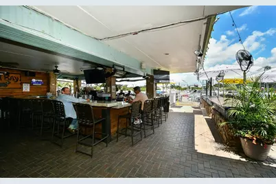 7150 N Tamiami Trail #S-612, Sarasota, FL 34243 - Photo 19