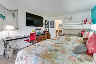 7150 N Tamiami Trl, Sarasota, FL 34243 - Photo 5