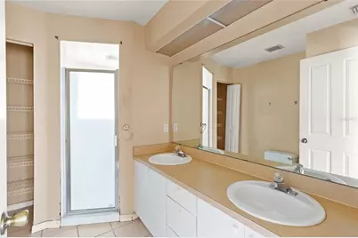 6524 67th Court E., Bradenton, FL 34203 - Photo 11