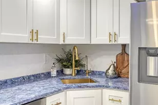 101 S Gulfstream Ave, Sarasota, FL 34236 - Photo 13