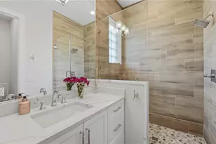 7637 Cove Terrace, Sarasota, FL 34231 - Photo 27