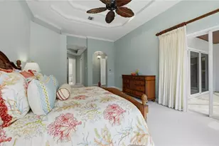 7637 Cove Terrace, Sarasota, FL 34231 - Photo 19