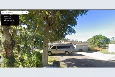 219 35th Street W, Palmetto, FL 34221 - Photo 3