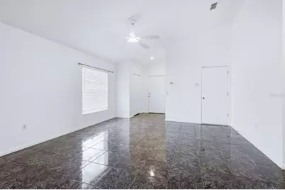 1077 N Jefferson Avenue, Sarasota, FL 34237 - Photo 5