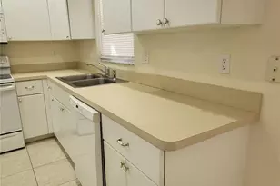 1531 Lansdale Ave, North Port, FL 34286 - Photo 5