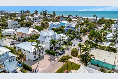 117 81st Street, Holmes Beach, FL 34217 - Photo 45