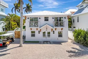 117 81st St, Holmes Beach, FL 34217 - Photo 47