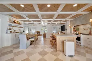 117 81st St, Holmes Beach, FL 34217 - Photo 11