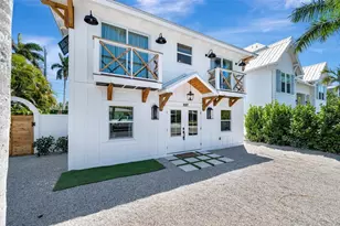 117 81st St, Holmes Beach, FL 34217 - Photo 49