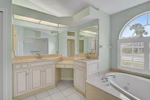 2102 Tequesta Trail, Nokomis, FL 34275 - Photo 23