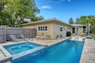 1661 S Jefferson Ave, Sarasota, FL 34239 - Photo 55