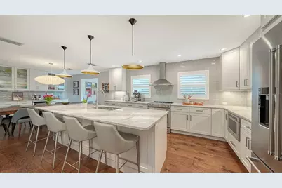 1661 S Jefferson Avenue, Sarasota, FL 34239 - Photo 29