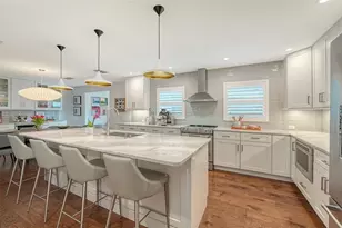 1661 S Jefferson Ave, Sarasota, FL 34239 - Photo 29