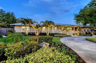 1661 S Jefferson Ave, Sarasota, FL 34239 - Photo 61