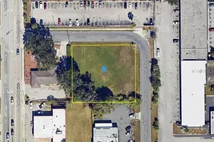 1016 Morgan Ave N, Lakeland, FL 33805 - Photo 1