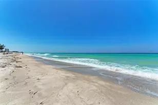 4725 Gulf Of Mexico Dr, Longboat Key, FL 34228 - Photo 45