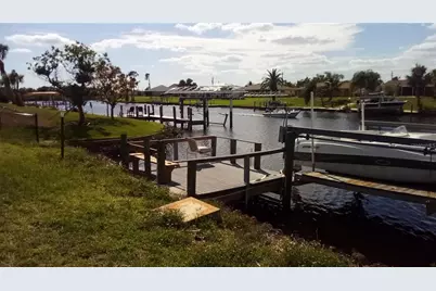 758 Spring Lake Boulevard NW, Port Charlotte, FL 33952 - Photo 3