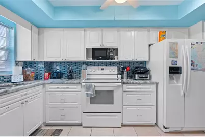 5600 Beach Way Drive #210, Sarasota, FL 34242 - Photo 7