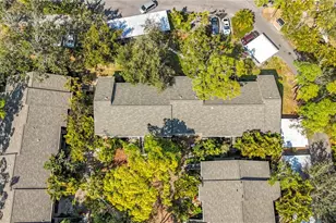 1717 Pelican Cove Rd, Sarasota, FL 34231 - Photo 31