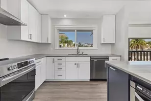 825 Tarawitt Dr, Longboat Key, FL 34228 - Photo 17