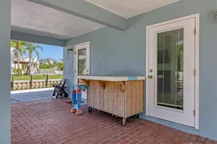 825 Tarawitt Dr, Longboat Key, FL 34228 - Photo 31