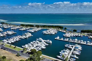 2000 Harbourside Dr, Longboat Key, FL 34228 - Photo 37
