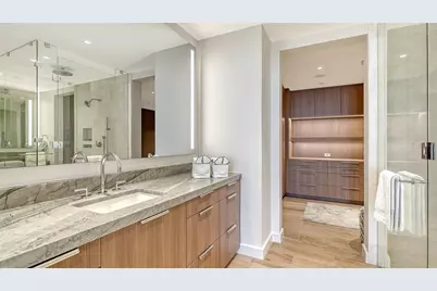 1561 Gulf Of Mexico Drive #404, Longboat Key, FL 34228 - Photo 41