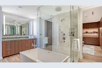 1561 Gulf Of Mexico Drive #404, Longboat Key, FL 34228 - Photo 43