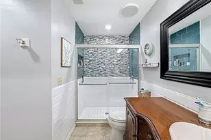 1715 Pelican Cove Rd, Sarasota, FL 34231 - Photo 31