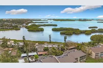 1510 Pelican Point Drive #BA270, Sarasota, FL 34231 - Photo 3