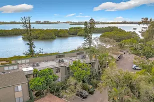 1510 Pelican Point Dr, Sarasota, FL 34231 - Photo 7