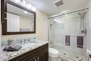 1510 Pelican Point Dr, Sarasota, FL 34231 - Photo 41