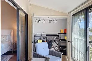 1510 Pelican Point Dr, Sarasota, FL 34231 - Photo 53