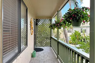 1510 Pelican Point Dr, Sarasota, FL 34231 - Photo 13